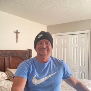 Meet your Posher, Jorge